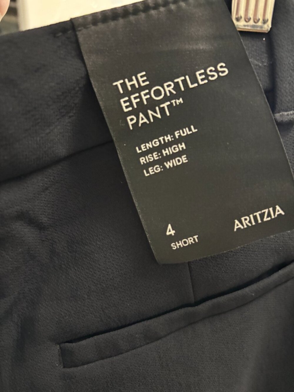 Aritzia WILFRED The Effortless Pant - Crepette | Black | Size 4 Short